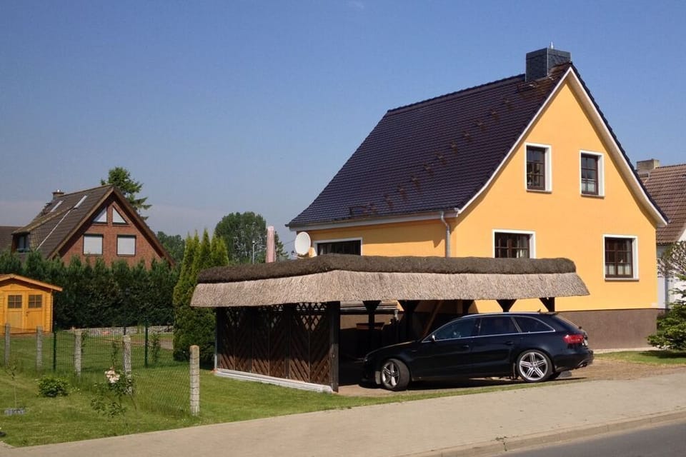 Holiday Home Exterior [summer]