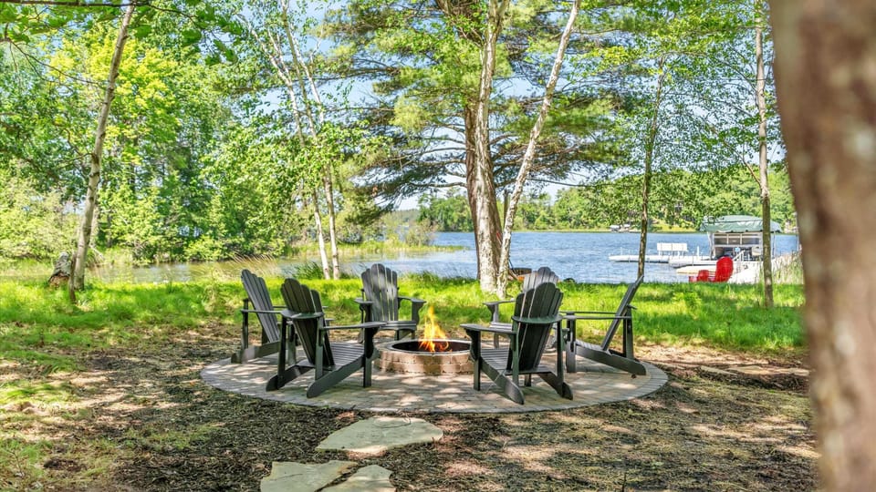 Enjoy lakeside bon fires each night!