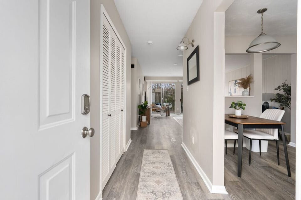 Kitchen to Living Room