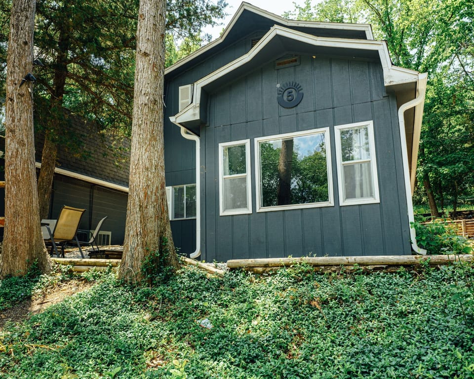 Tribesman #5 is one of our 3 bedroom 2 bathroom cabins (6 total)