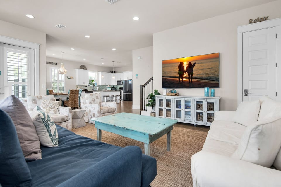 Seaglass Shack living room