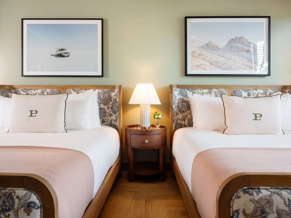 Unit with 2 Queen size beds