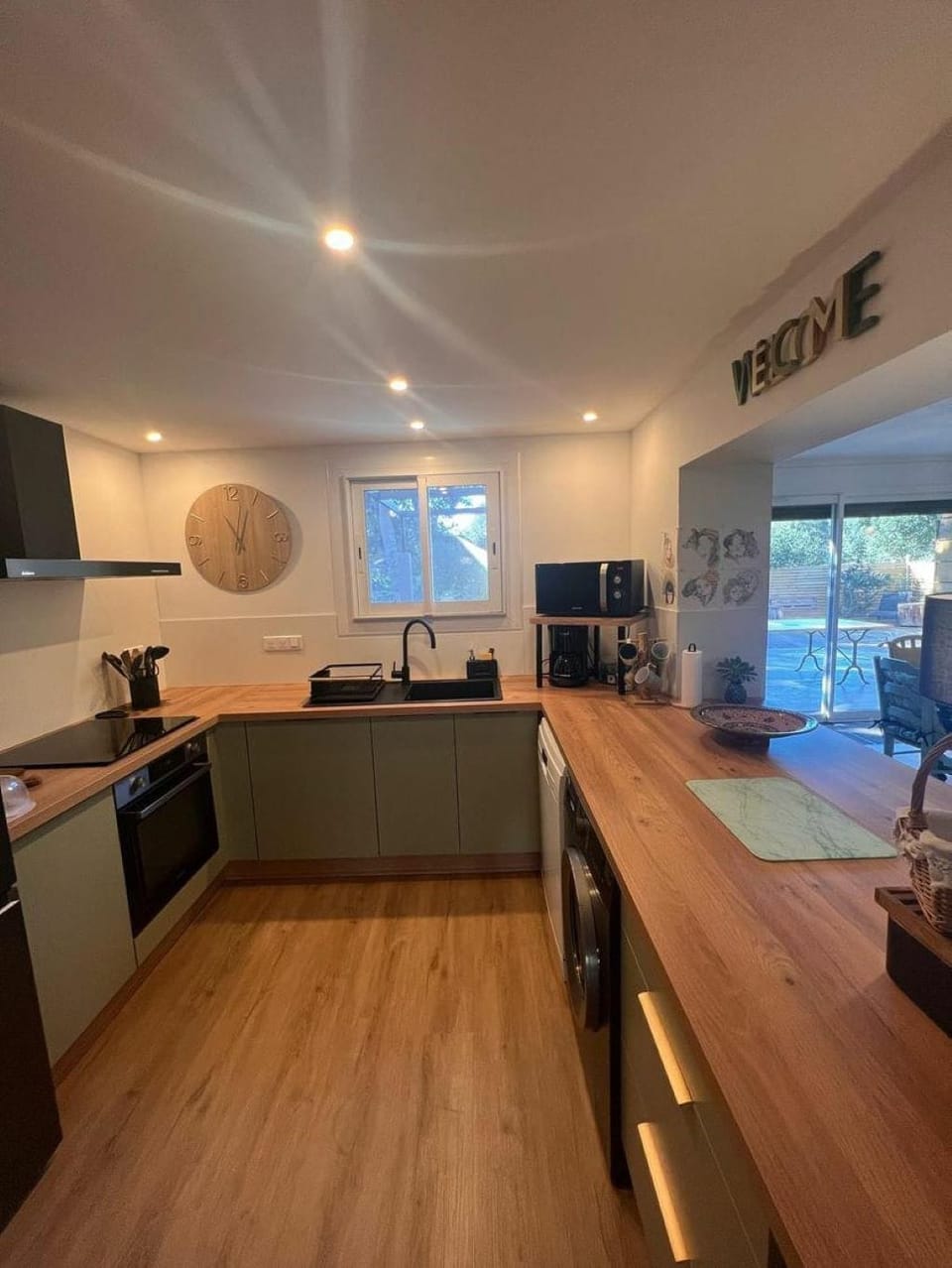 Private kitchen