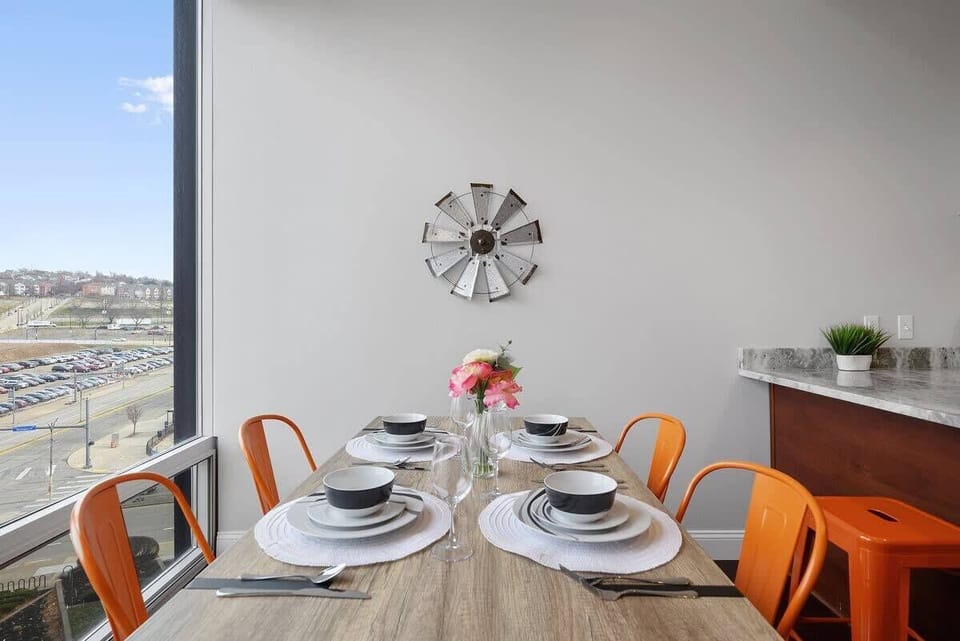 Plenty of dining space