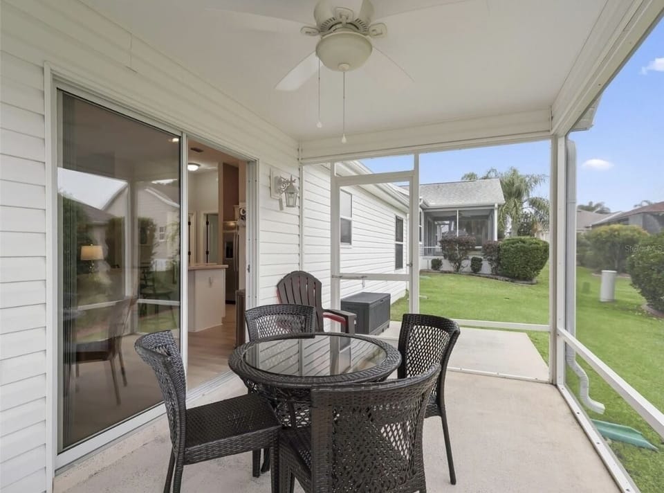 Outdoor dining