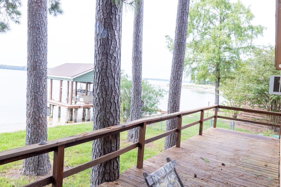 Outdoor Retreat - Alternate View