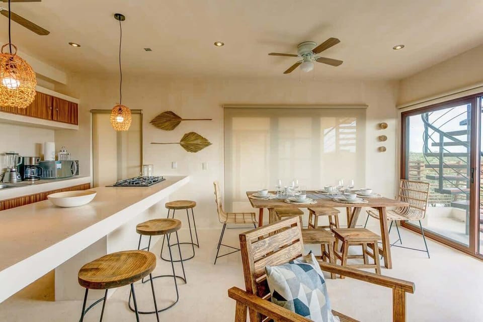 Plenty of indoor seating