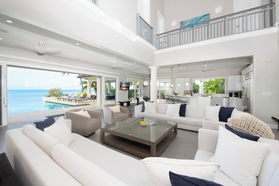 Designer interiors with stunning indoor-outdoor living spaces. 