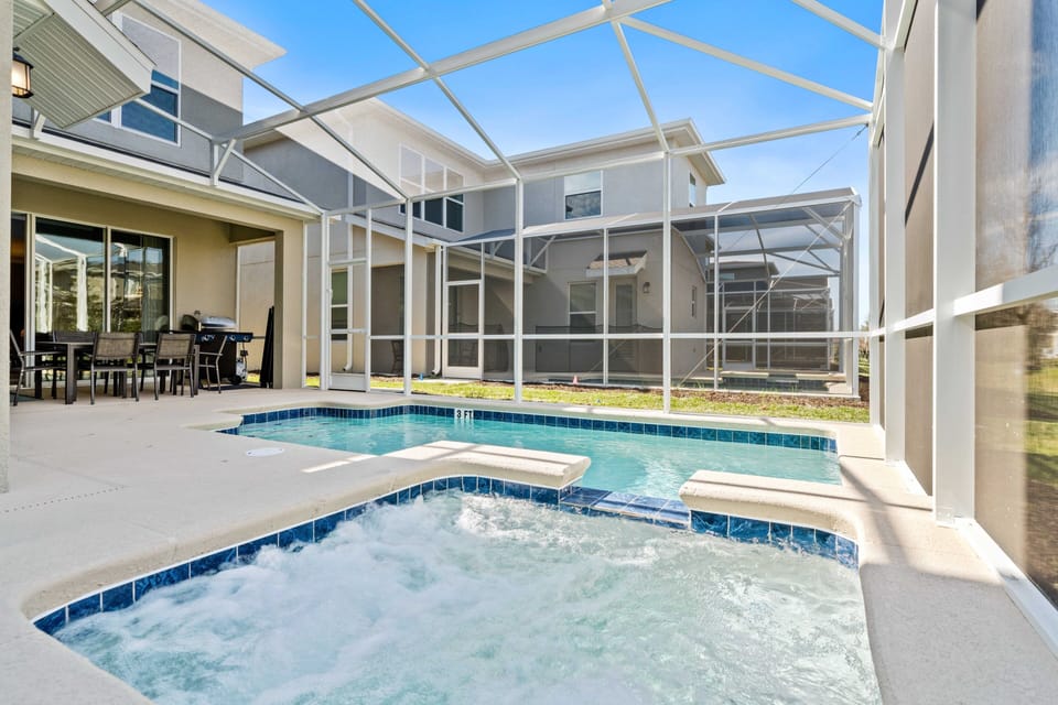 Private Pool and Spa of the Home in Davenport Florida - Unwind with a dip in chic and stylish pool area - Discover bliss by the pool in serene setting