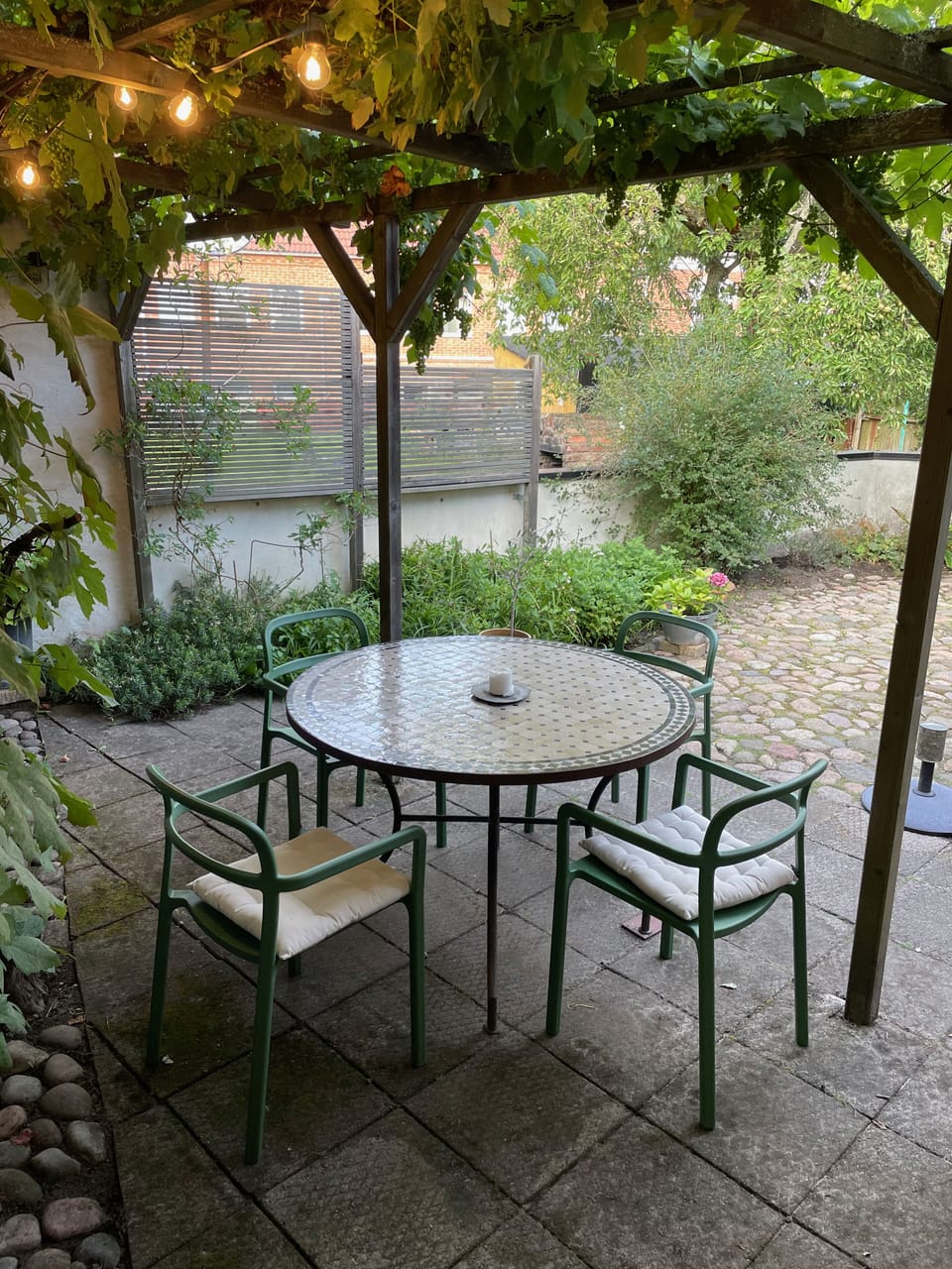 Outdoor dining