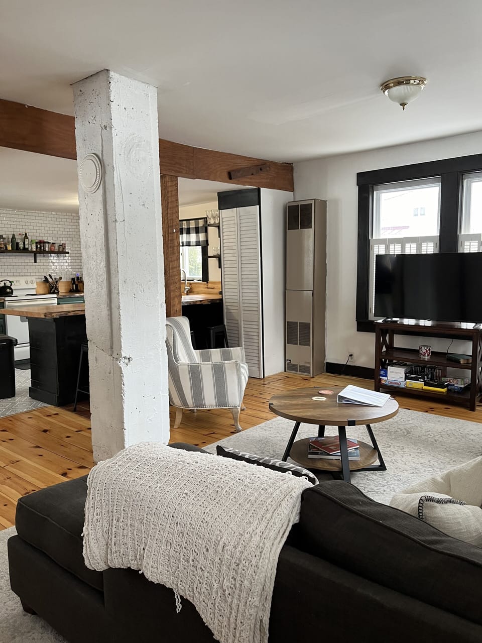 Plenty of room for everyone to be together. 