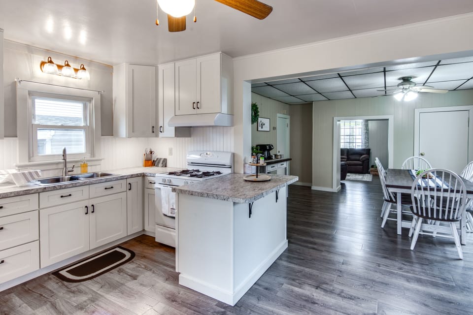 Kitchen | 1st Floor