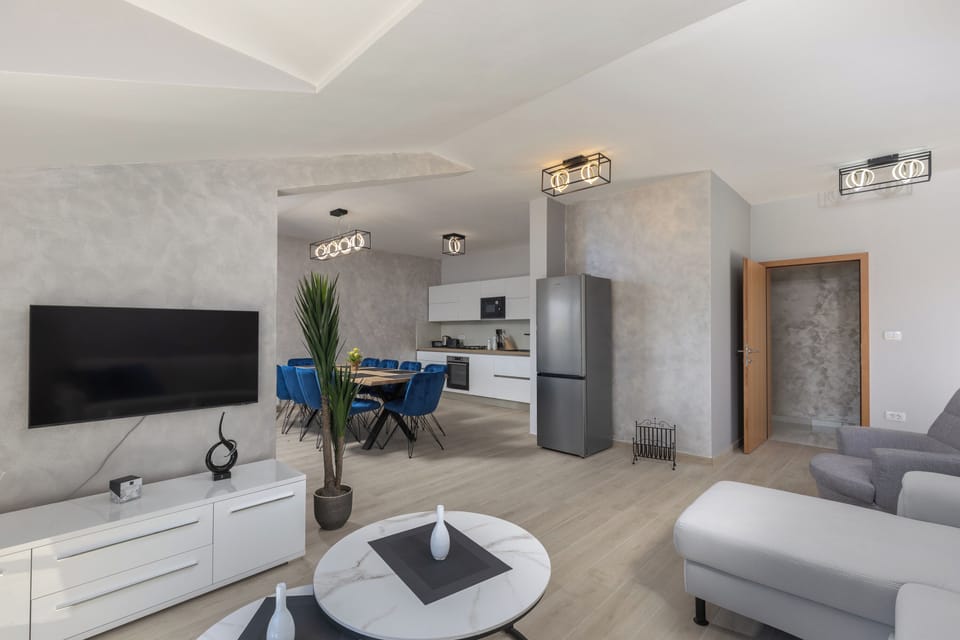 Living and dining room