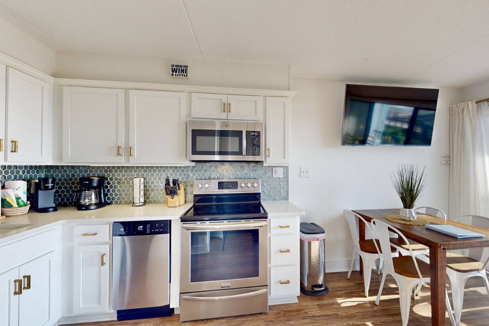 La Mare Vita has everything you need to whip up a homemade meal