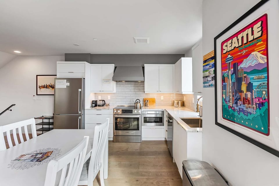 Building Kitchen