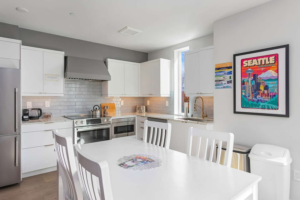 Building Kitchen