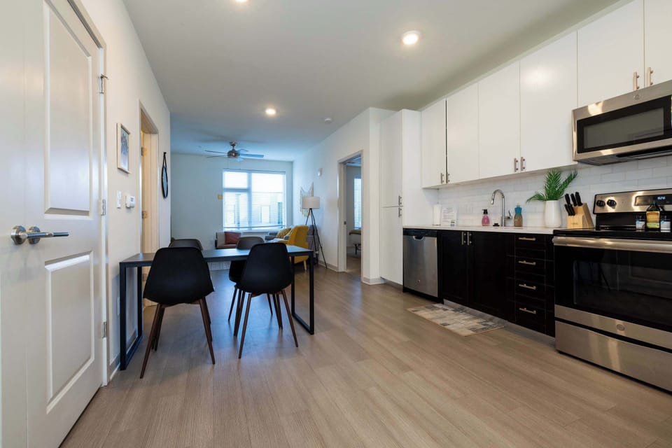 Fully Equipped Kitchen and Dining Area