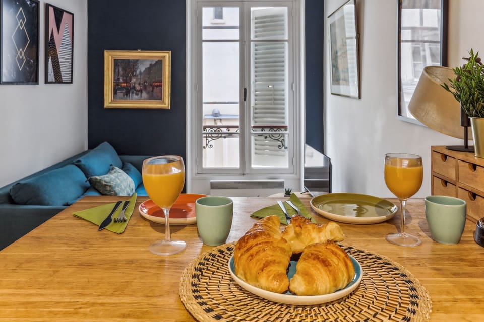 Dining details