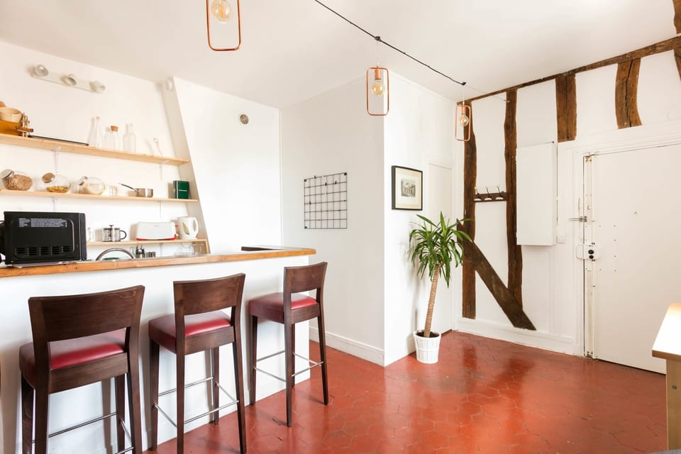 The breakfast bar