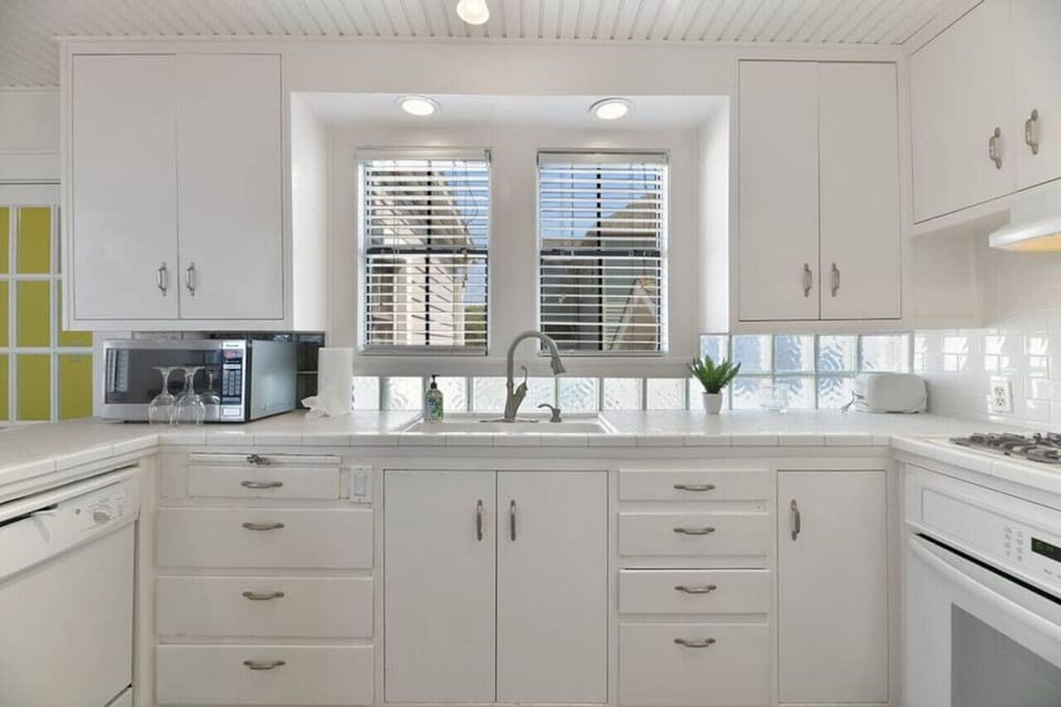 Kitchen | Fully Stocked | Upstairs