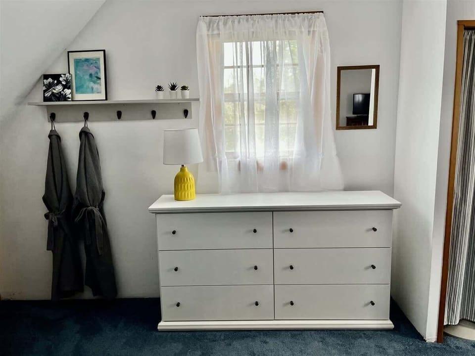 New dresser and hooks