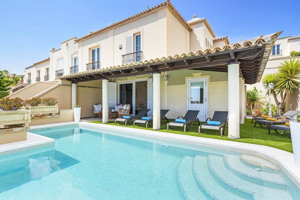 Villa Amara image