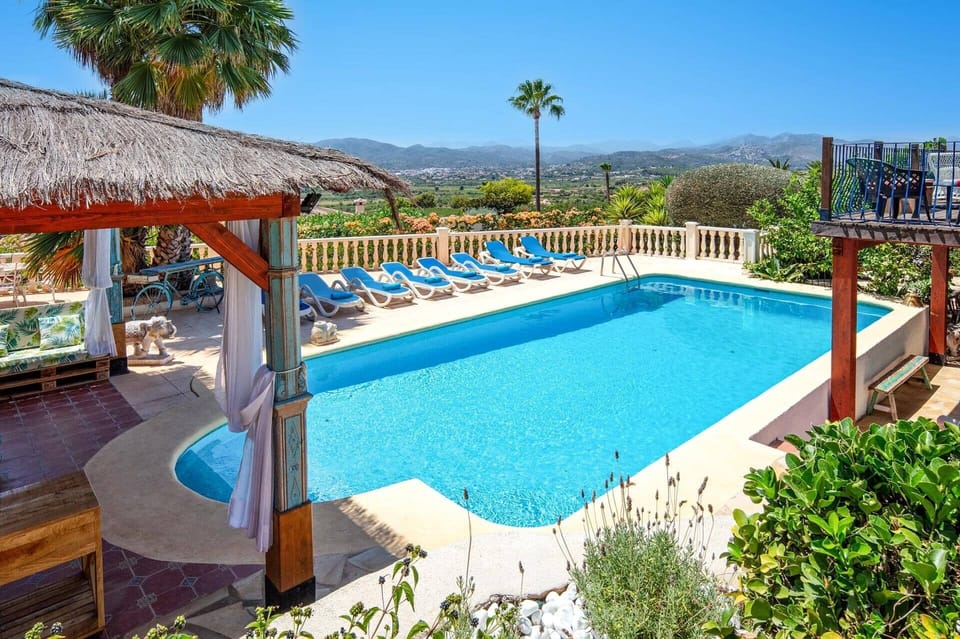 Villa Nirvana image