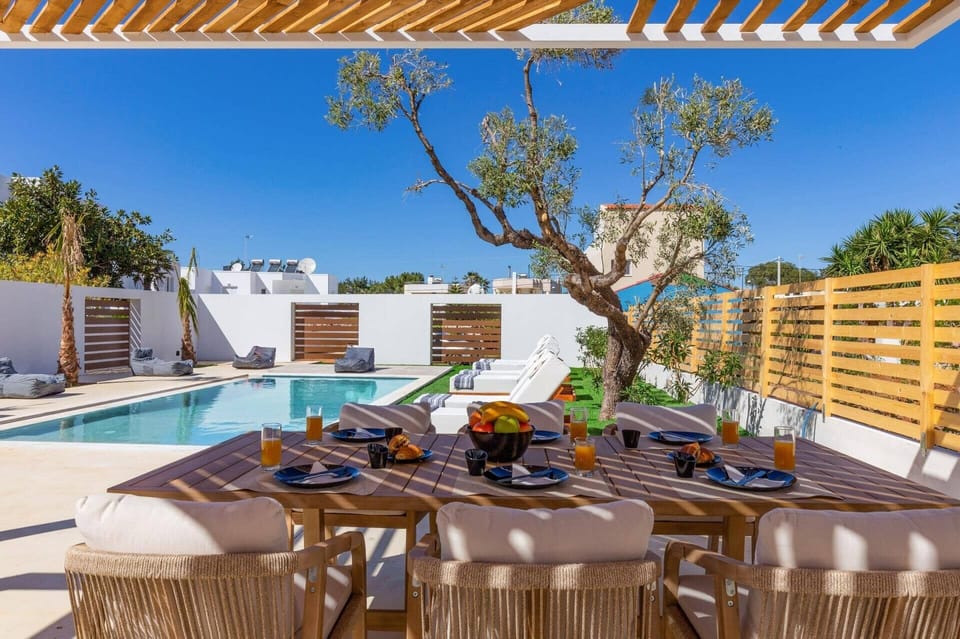 Villa Envy image