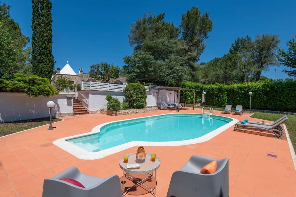 Villa Trullo Lumise image