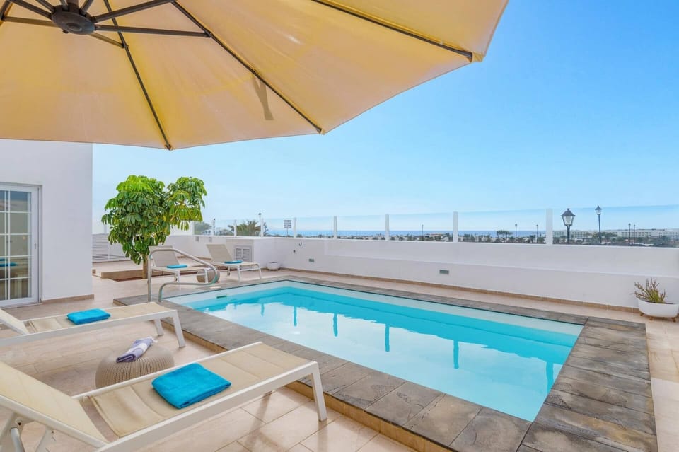 Villa Amaia image