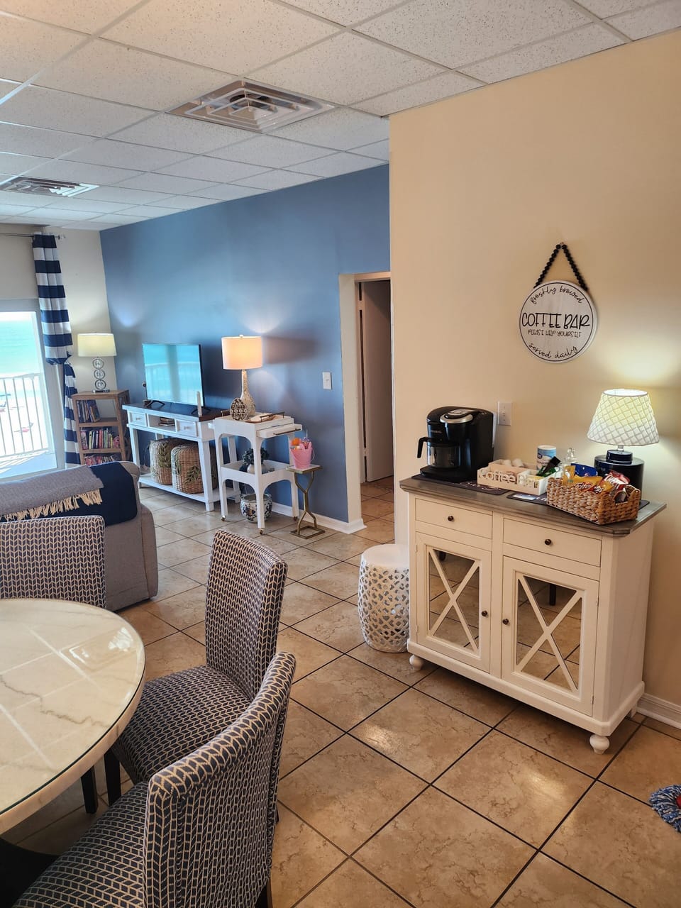 Coffee bar