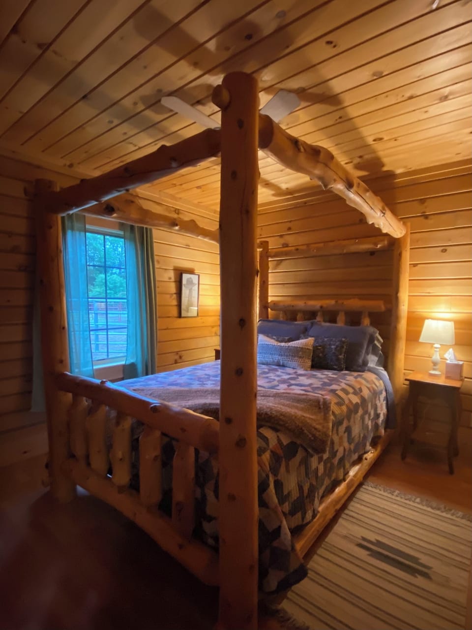 Sealy Lux ll "brand NEW"!  Mattress and support like no other!  5 Stars here! 