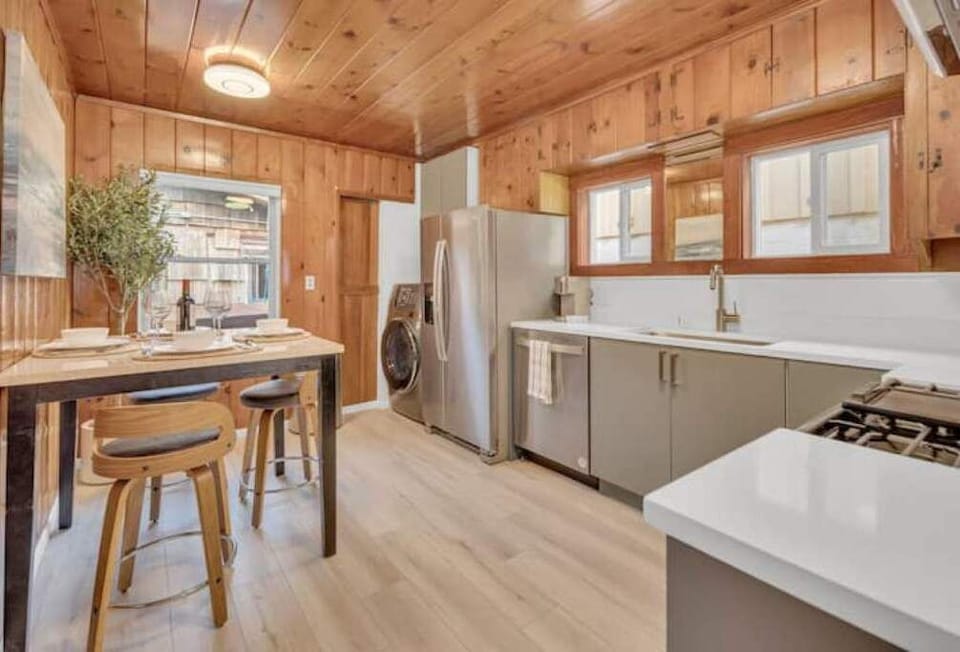 Fully stocked kitchen with Keurig coffee machine