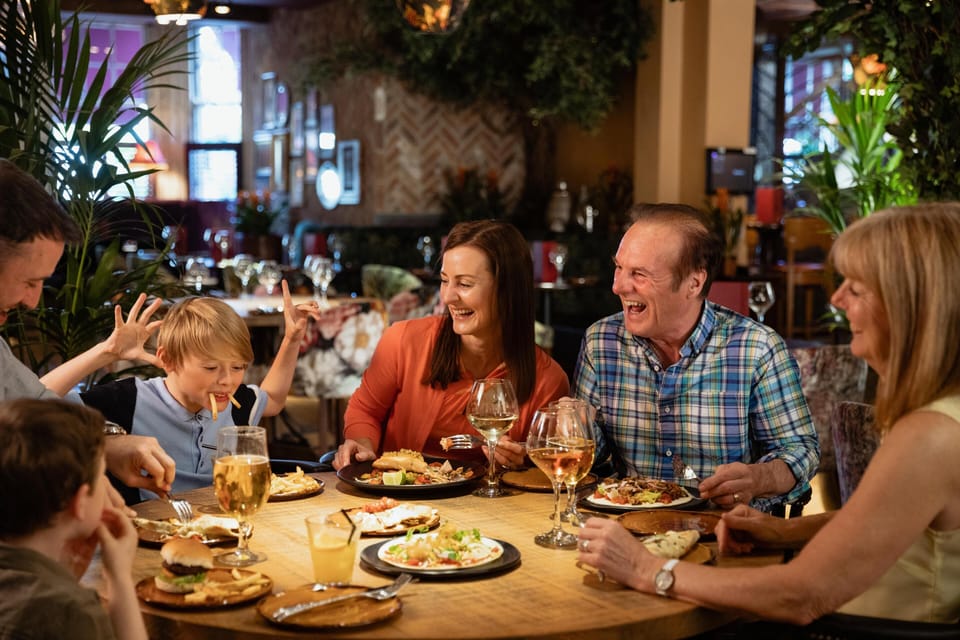 Book your impulsive UK getaway today, bookings with 2cHolidays offer last minute bookings and flexible check-in days.