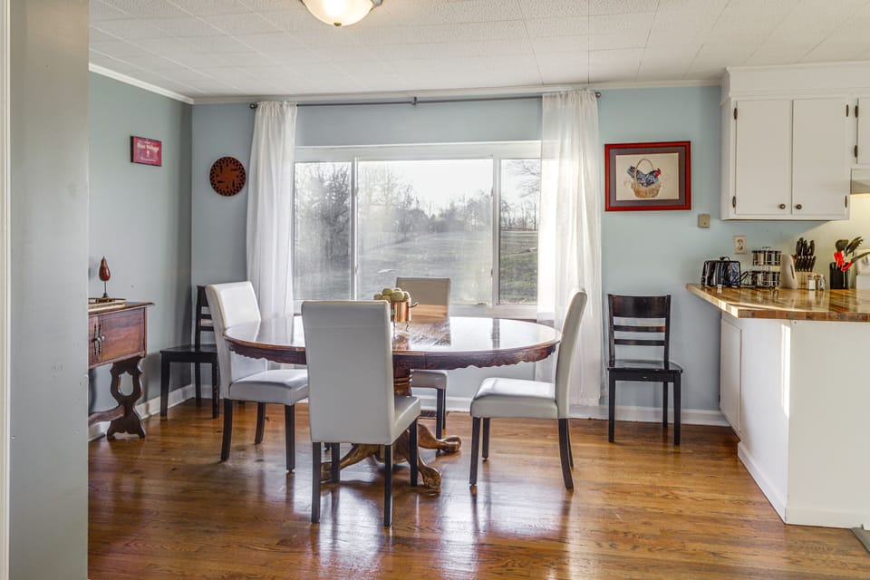 Addt'l Dining Area