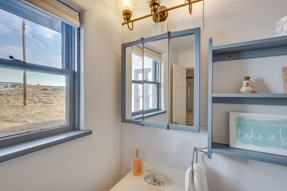 Full Bathroom