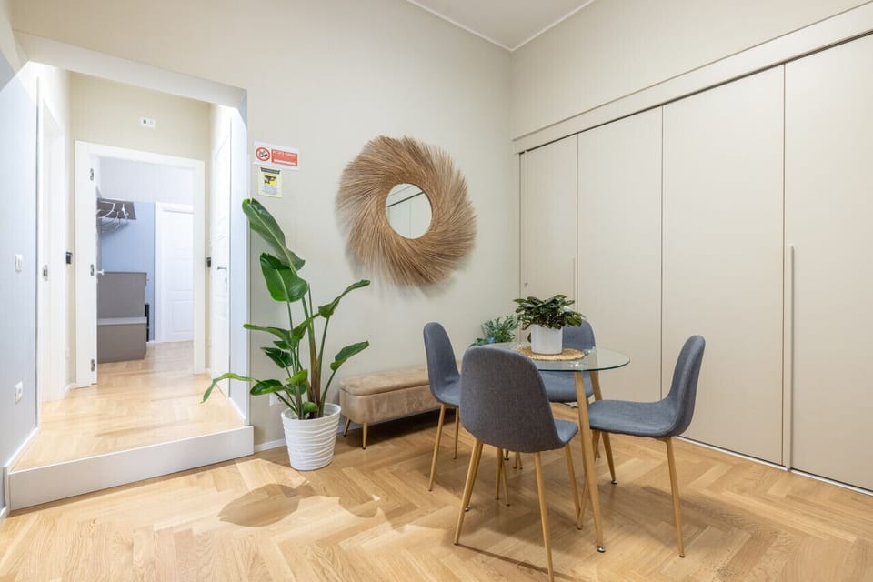 Aurelia Suite