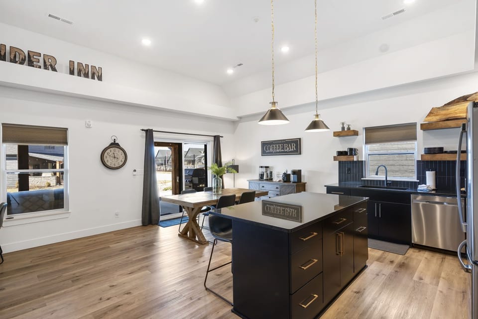 Kitchen & Dining Area with Patio Access
