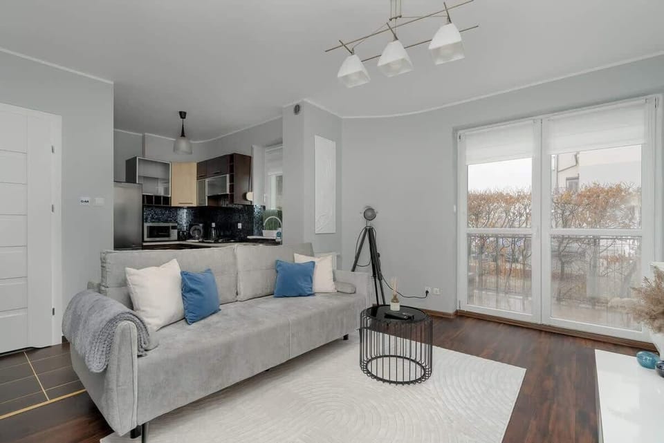Living room with a dining area