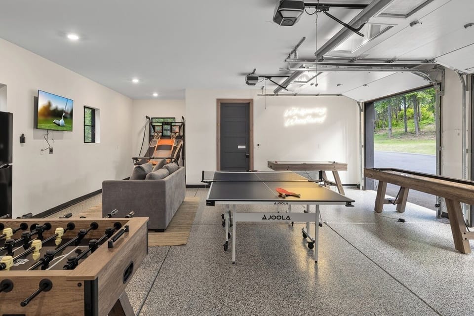 Game Room – Ping Pong, Foosball, Shuffleboard, Pop-A-Shot Basketball, TV Lounge, and Neon Vibes.