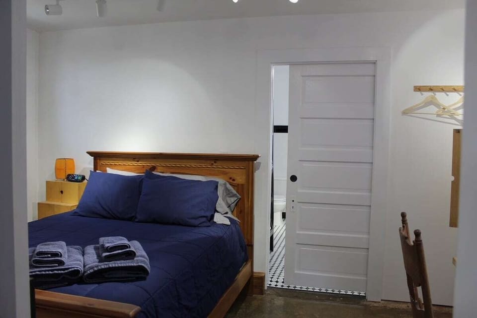 A pocket door ensures your privacy in the shower.