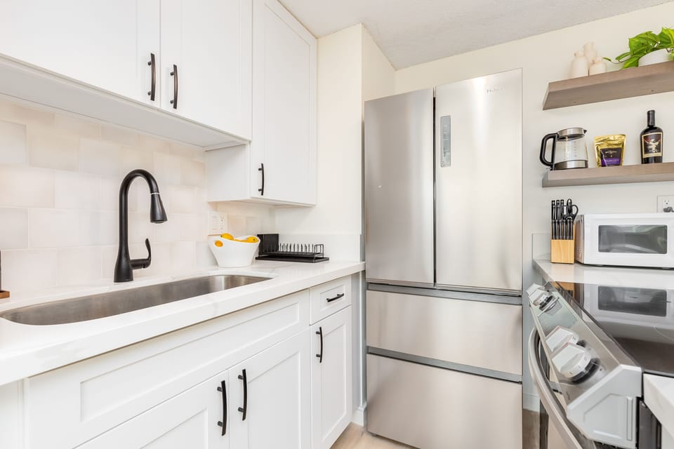 Fully equipped kitchen