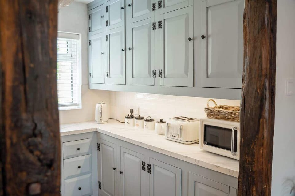 The Kitchen: the modern kitchen comes well equipped with with everything you need for a comfortable stay, including thoughtful touches such as a coffee machine, XL sink and extraction fan.