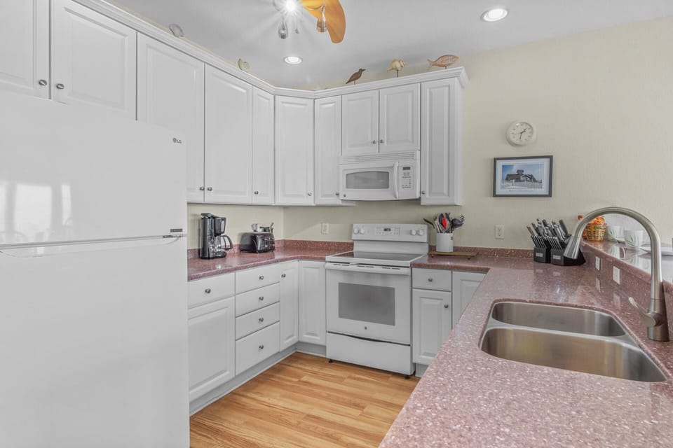 Brew a cup of coffee in the nicely equipped kitchen.