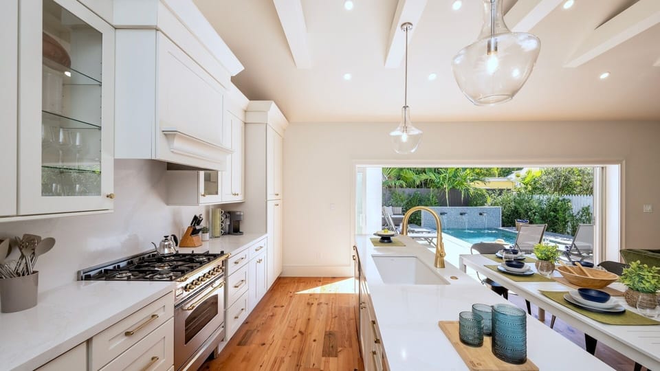 Spacious kitchen with plenty of counter space...