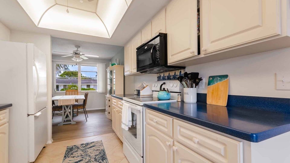 Whip up wonders: Our kitchen, where recipes come to life!