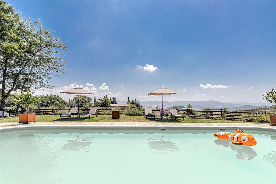 Building Exterior, Outdoor, Pool, Scenic View