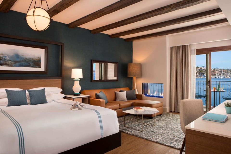 Waterfront Fireplace Junior Suite