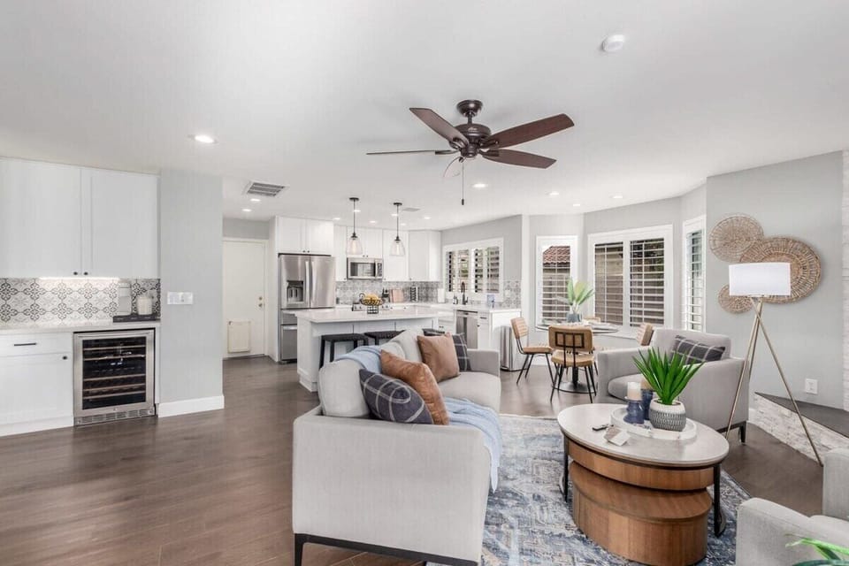 Open concept living and kitchen