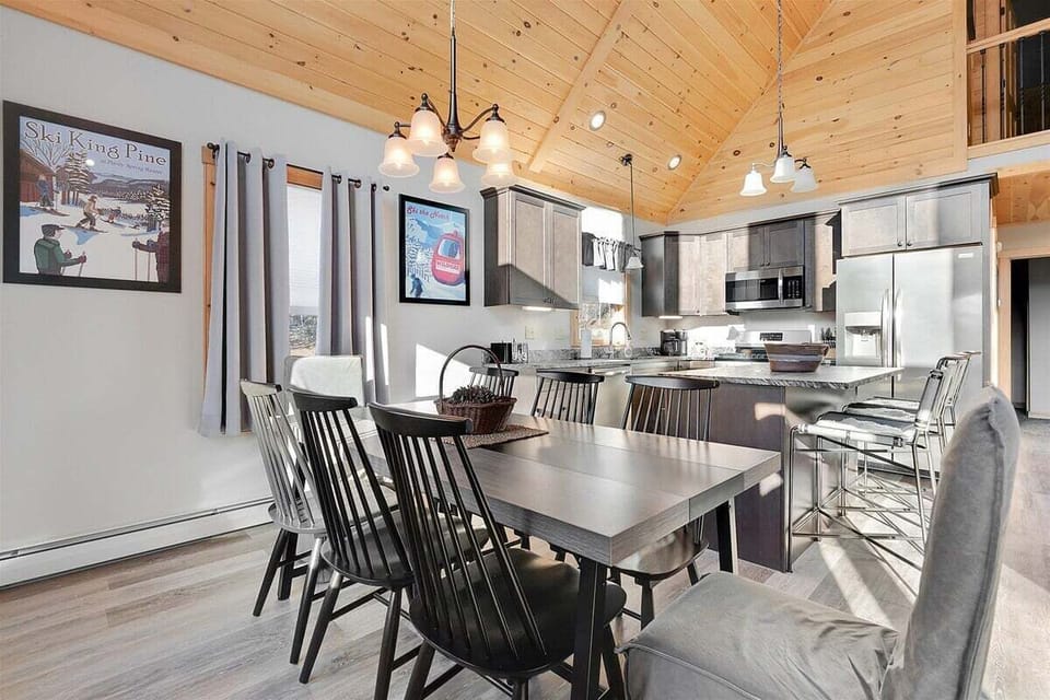 Dining room with seating for 8